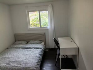 5 bedrooms, WiFi, bed sheets - 5BR Home in North London(UWO) (London)
