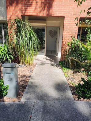 Exterior detail - Luxury Parkville Retreat with Heated Pool, Spa & Designer Gardens (Parkville)