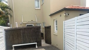 Lejlighed - 1 soveværelse - handicapvenligt - terrasse | Terrasse/gårdhave