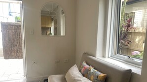 Lejlighed - 1 soveværelse - handicapvenligt - terrasse | Stue