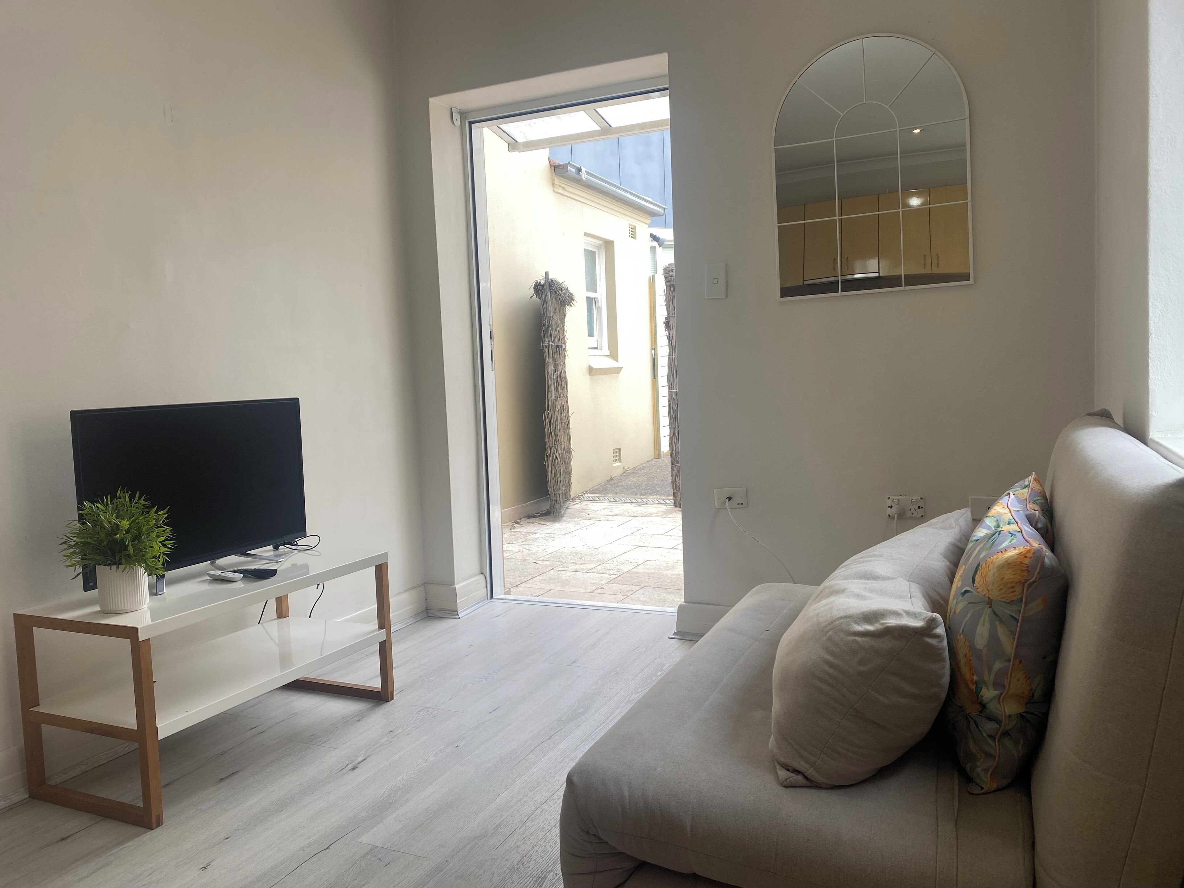 Apartemen, 1 kamar tidur, akses difabel, patio | Ruang keluarga