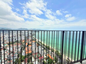 Executive-Apartment, Balkon, Meerblick | Blick vom Balkon