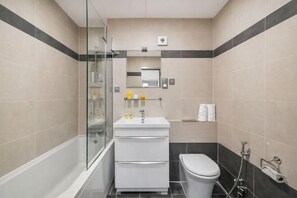 Exterior - Sherborne Court Residences (London)