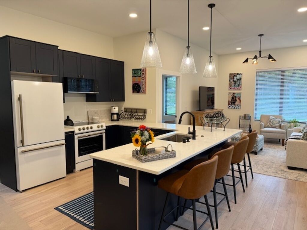 微波炉、烤箱、炉灶、洗碗机