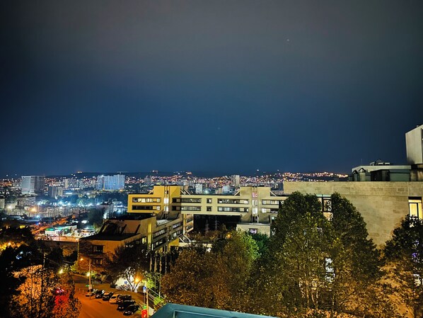 Unclassified image, 1 of 15, button - Sunny Apartment in the Heart of the City (Tbilisi)