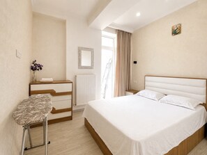Unclassified image, 4 of 15, button - Sunny Apartment in the Heart of the City (Tbilisi)