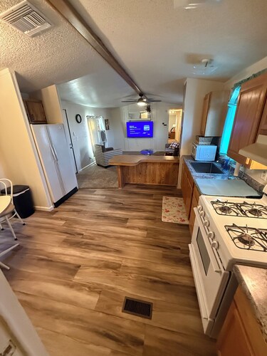 Comfortable 3-Bedroom Home for Traveling Workers