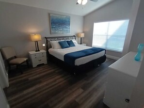 4 Schlafzimmer, Bügeleisen/Bügelbrett, WLAN, Bettwäsche