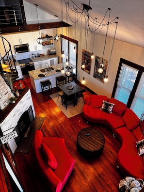 TV - Family Friendly sleeps 8. With pool table entertainment. (Williamstown)