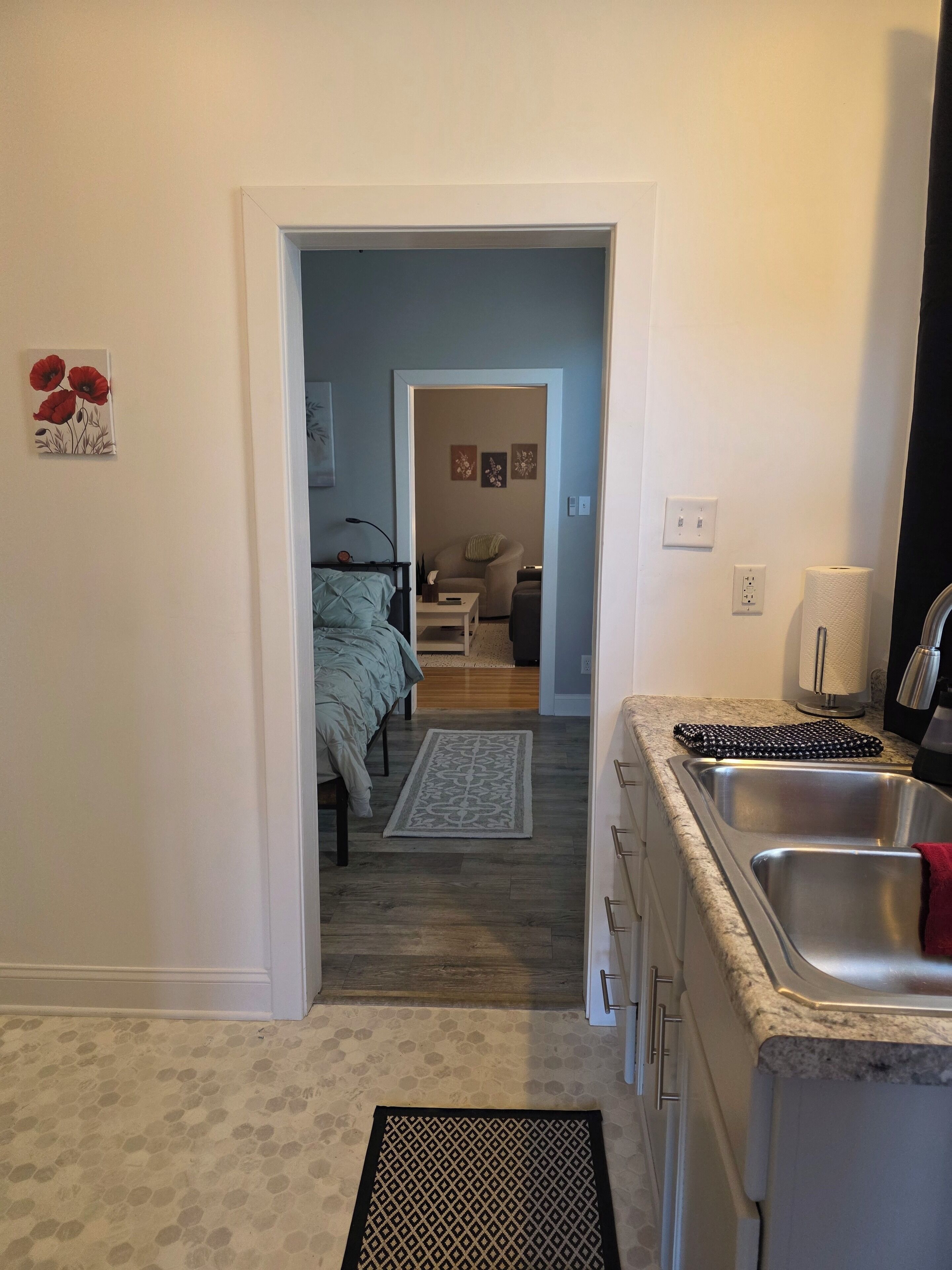 Silitysrauta/-lauta, internet, vuodevaatteet