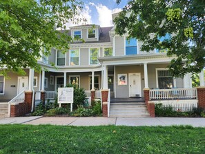 Exterior - Relaxing Downtown 1 Bed, Dog Friendly Apartment with Deck, Dog Exercise Area (Topeka)