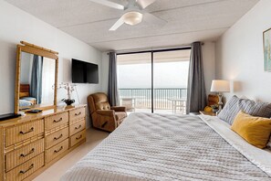 2 bedrooms, iron/ironing board, Internet, bed sheets - Shorefront 2BR, Luxe Perks: Suntide III - Unit 704 (South Padre Island)