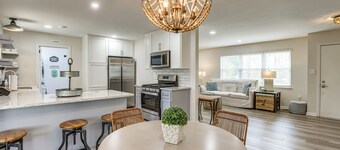 9mi to UAB & Birmingham, firepit, bottle of wine, 5 mi to Bill Noble Park, Pets