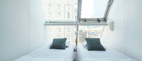 2 habitaciones, tabla de planchar con plancha y wifi gratis