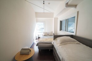 5 室のベッドルーム、アイロン / アイロン台、WiFi (無料)、ベッドシーツ