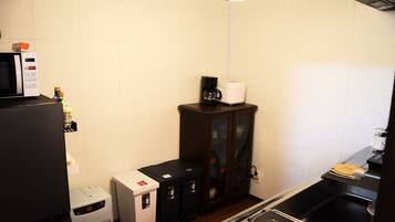 Townhouse | Dapur pribadi | Mesin pembuat kopi/teh dan ketel listrik