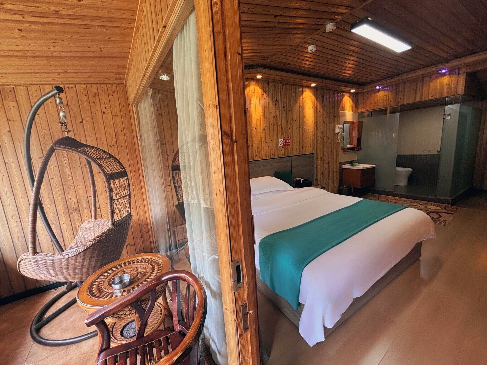 Panoramic Double Room, Balcony, River View | Room amenity