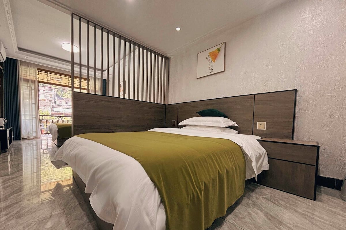 Suite Confort, balcón, vistas al río | Decoración individual, escritorio, wifi gratis