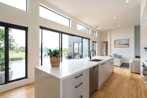 Fridge, microwave, oven, stovetop - Acres, Views, 6 Bdrm's inc Tiny Home Pet Friendly (Jan Juc)