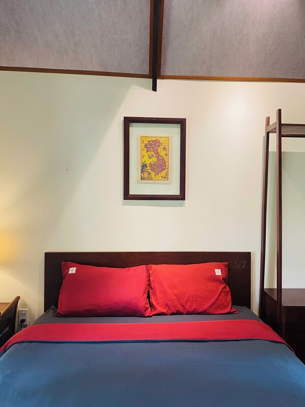 Family Bungalow, Balcony, Lake View | Desk, laptop workspace, free WiFi