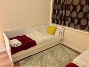 Room - Haden Hill Retreat - Wolverhampton (Wolverhampton)