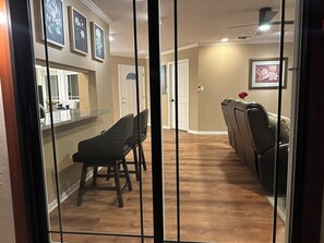 Interior - A&C WATERFORD COTTAGE # 3 (Victoria)