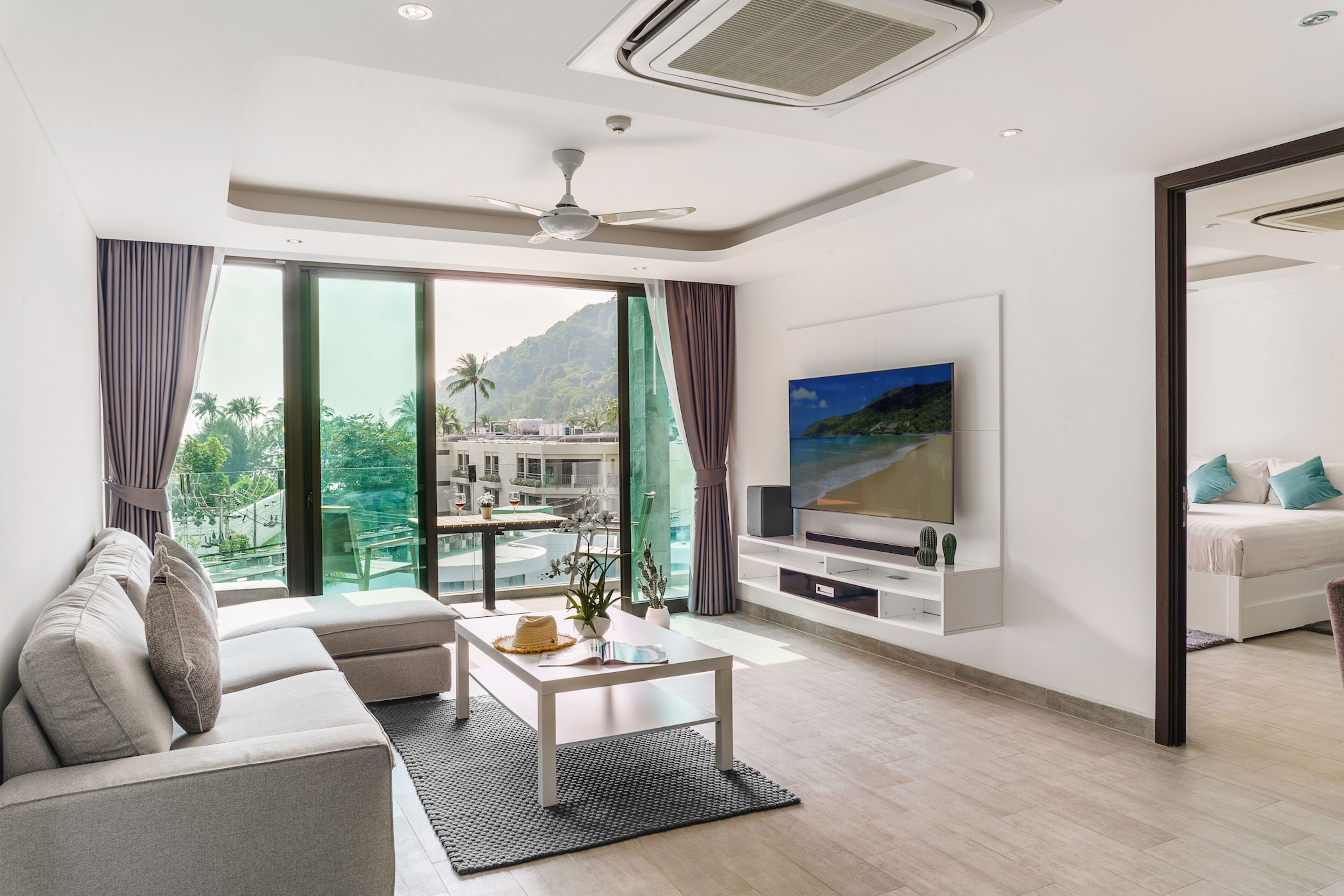 Apartemen Keluarga, pemandangan bukit | Ruang keluarga