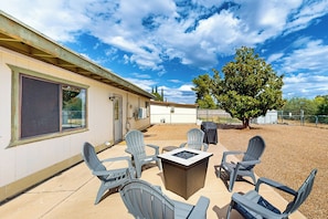 Terrace/patio - Dog-Friendly Home w/ Fenced Yard in Sierra Vista! (Sierra Vista)