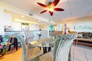 Dining - Gulf View, Gourmet Kitchen: Suntide III - Unit 203 (South Padre Island)