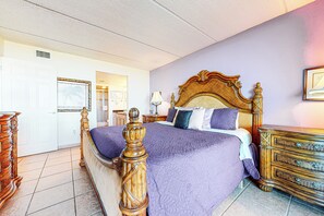 3 Schlafzimmer, Bügeleisen/Bügelbrett, Internetzugang, Bettwäsche