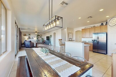 4BR Home w/ Pool, Hot Tub & Game Room