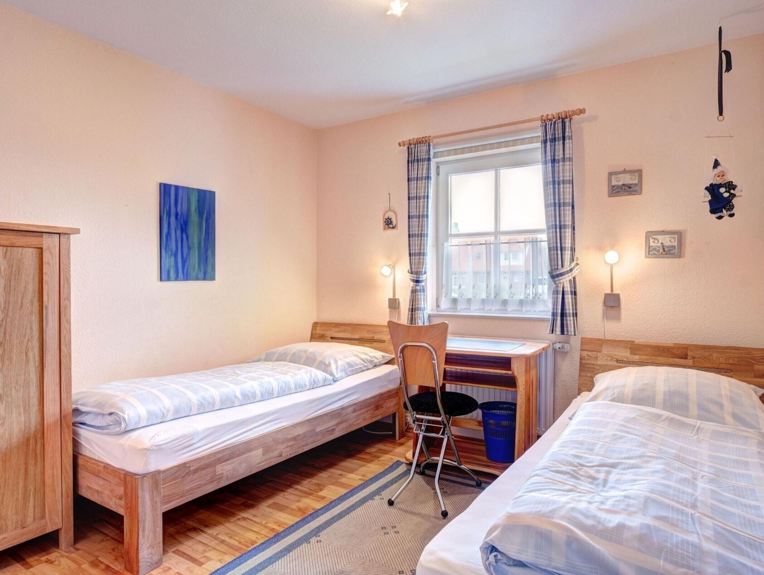 House | 2 bedrooms, individually furnished