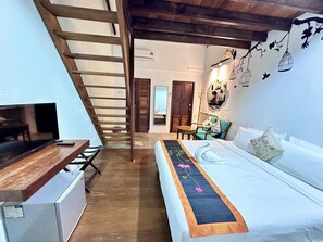 Family Room, Balcony, City View | Free WiFi - Rangoon Residence 26 (George Town)