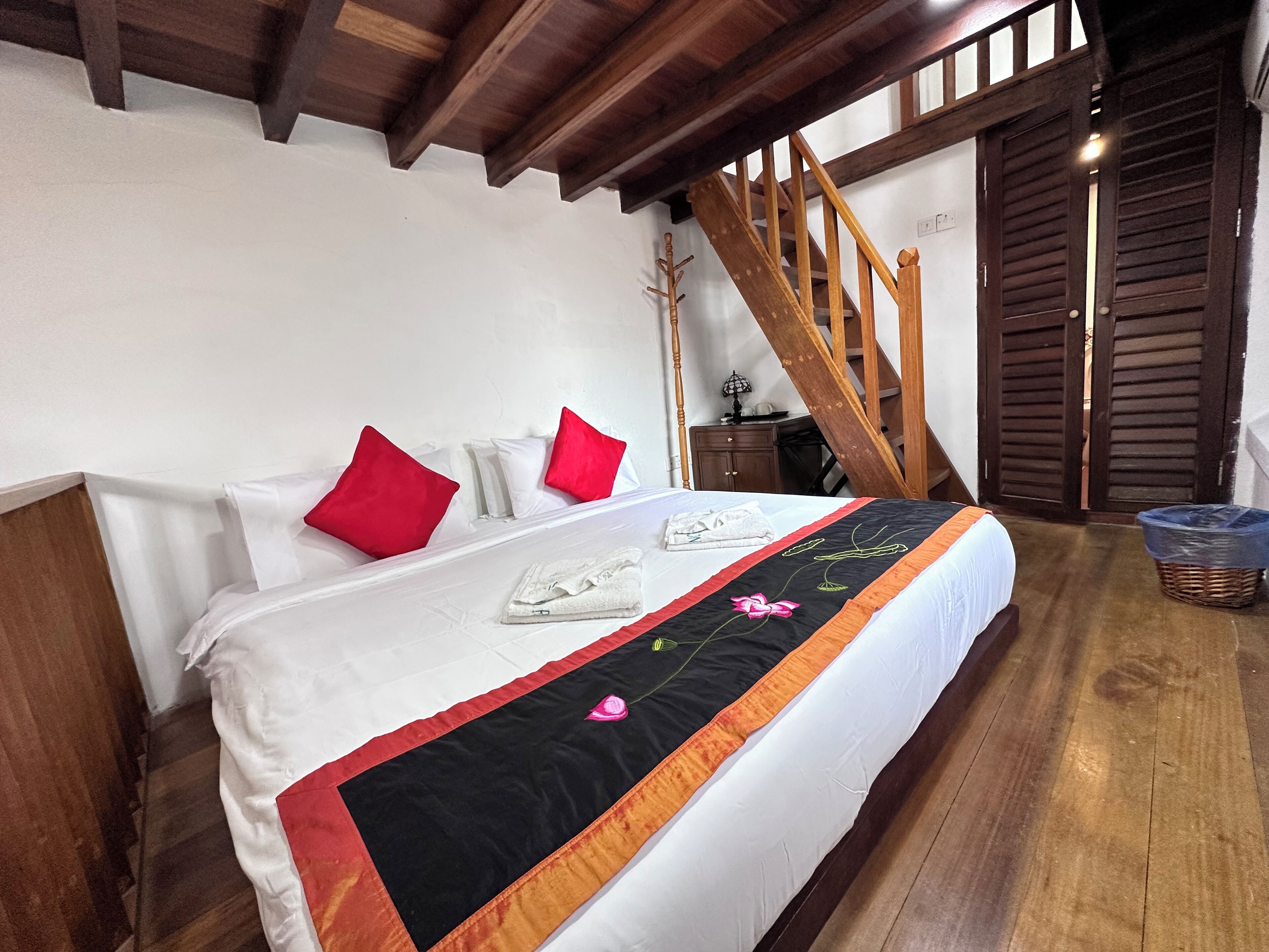 Family Room | Free WiFi