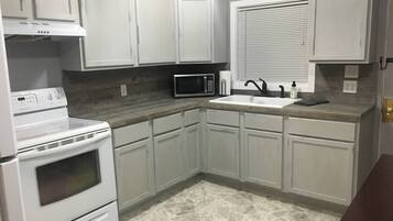 Mikrowelle, Ofen, Herdplatte