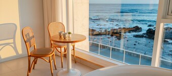 Donghae Badadam Ocean View Spa Pension