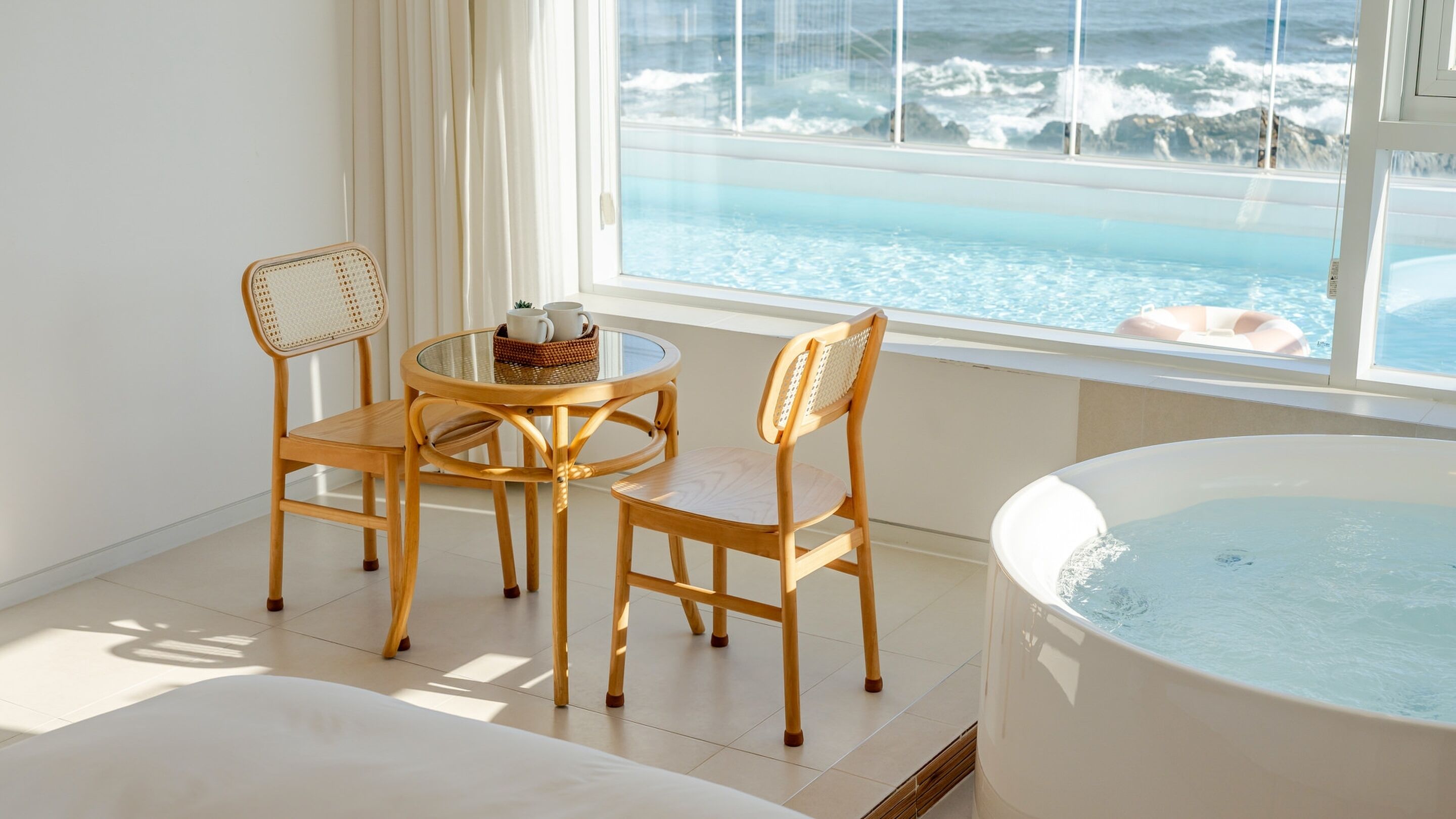 Kamar Basic, 1 kamar tidur (Room 203 (Oceanview/Spa)) | 1 kamar tidur dan Wi-Fi gratis