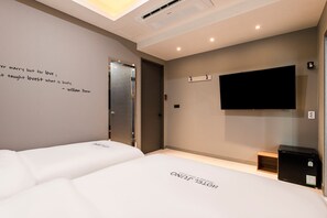 Chambre Familiale Double ou avec lits jumeaux