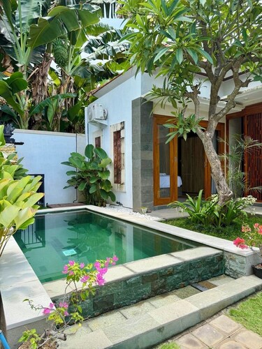 Villa 2 bedrooms, 2 bathrooms and private pool, 2 minutes from the beach