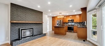 Spacious 6-Bedroom Home in Salmon River