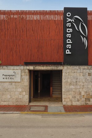 Exterior - Hotel Papagayo (Playa del Carmen)
