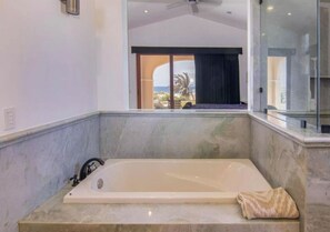 Superior-Villa, Meerblick | Badezimmer