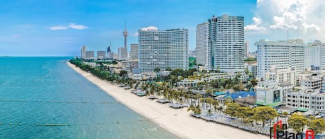 Plage, navette pour la plage, serviettes de plage, 5 bars de plage