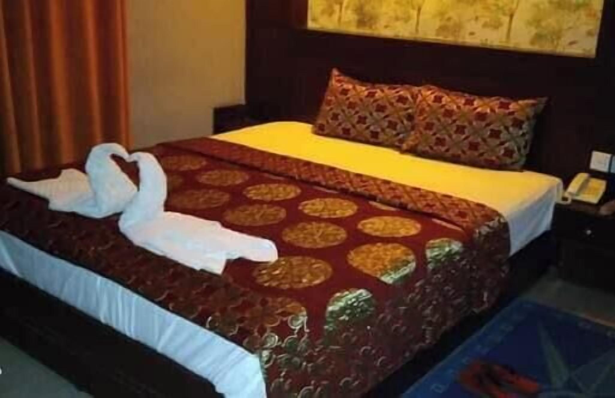 デラックス ダブルまたはツインルーム シティビュー | WiFi (無料)