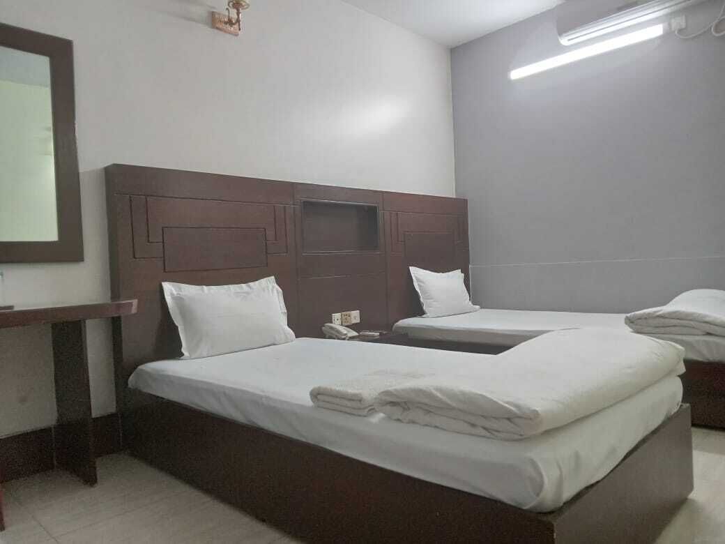 Bureau, Wi-Fi gratuit, draps fournis