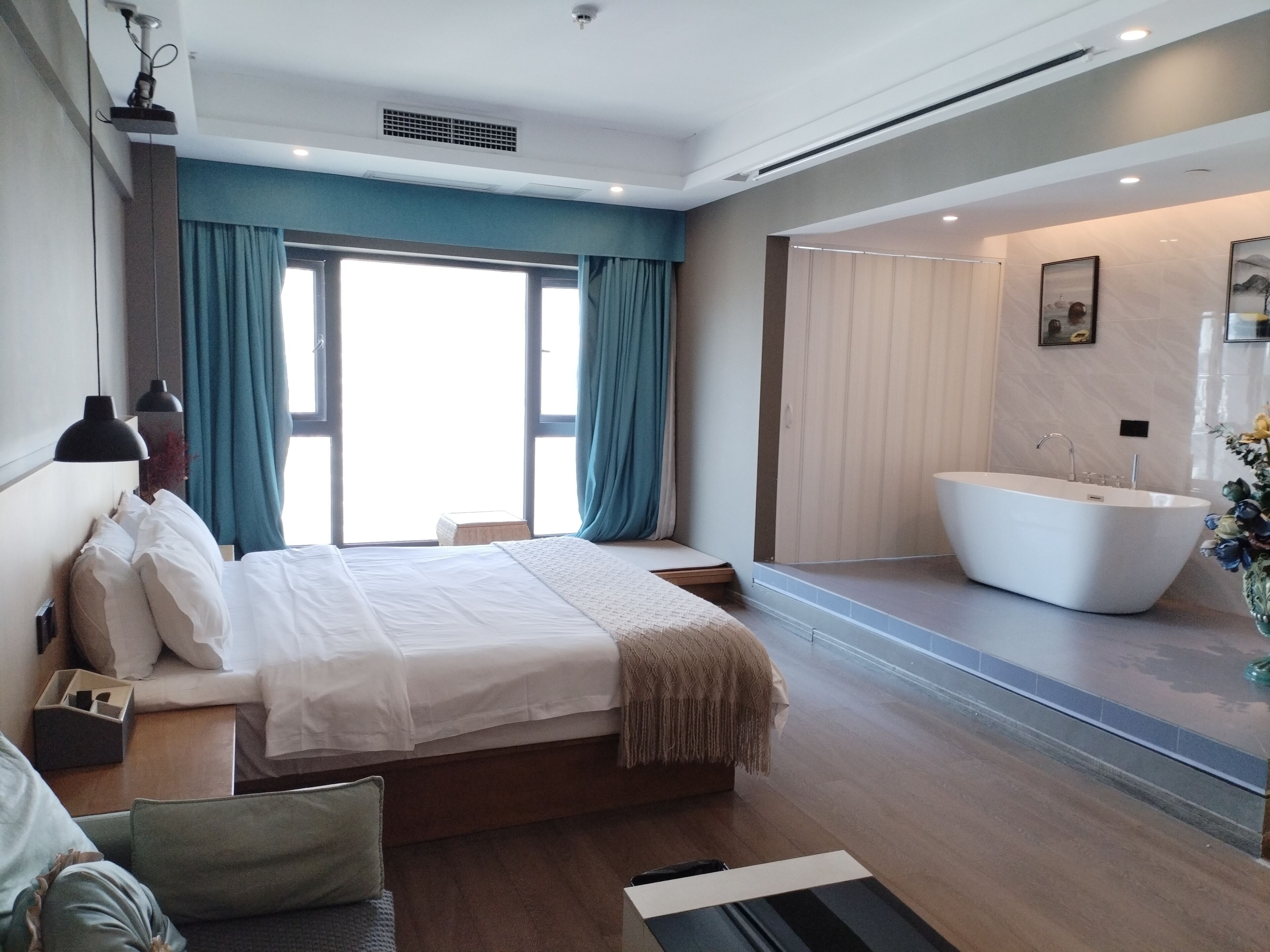 Classic Double Room, City View | Free WiFi