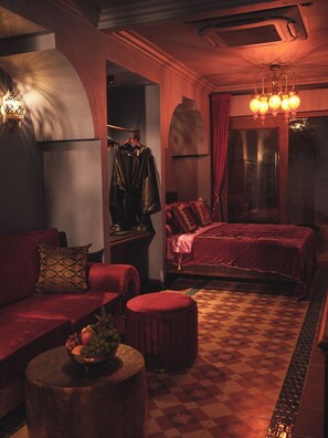 객실 내 금고, 무료 WiFi