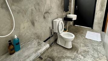 Double Room | Bathroom