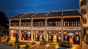 واجهة المنشأة