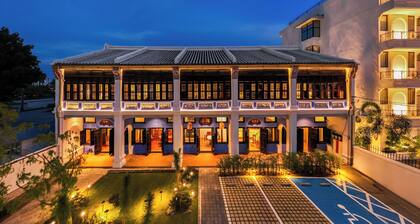 Cheong Fatt Tze - The Qing Suites